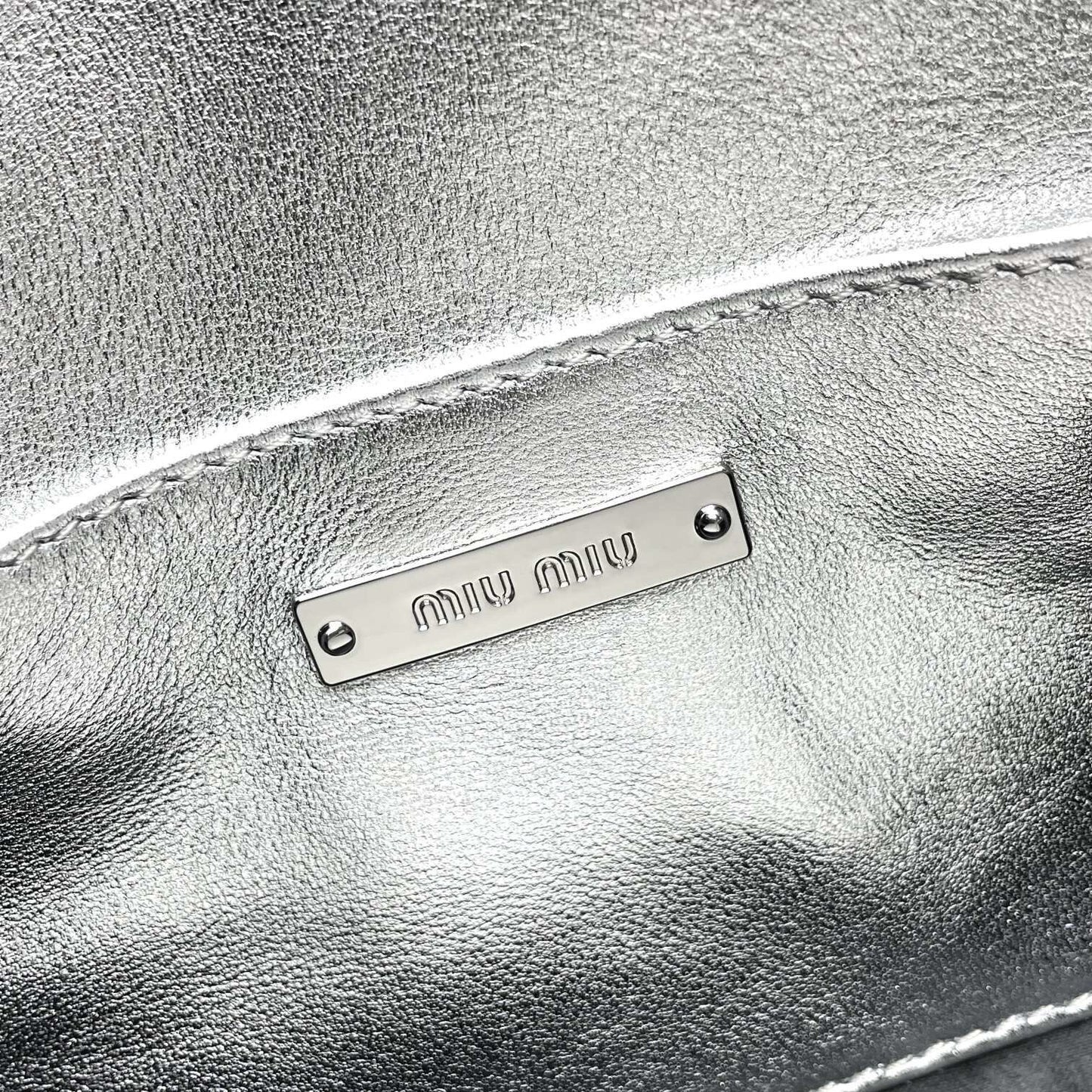 (Premium Quality) Miu Miu Wander Matelassé Nappa Leather