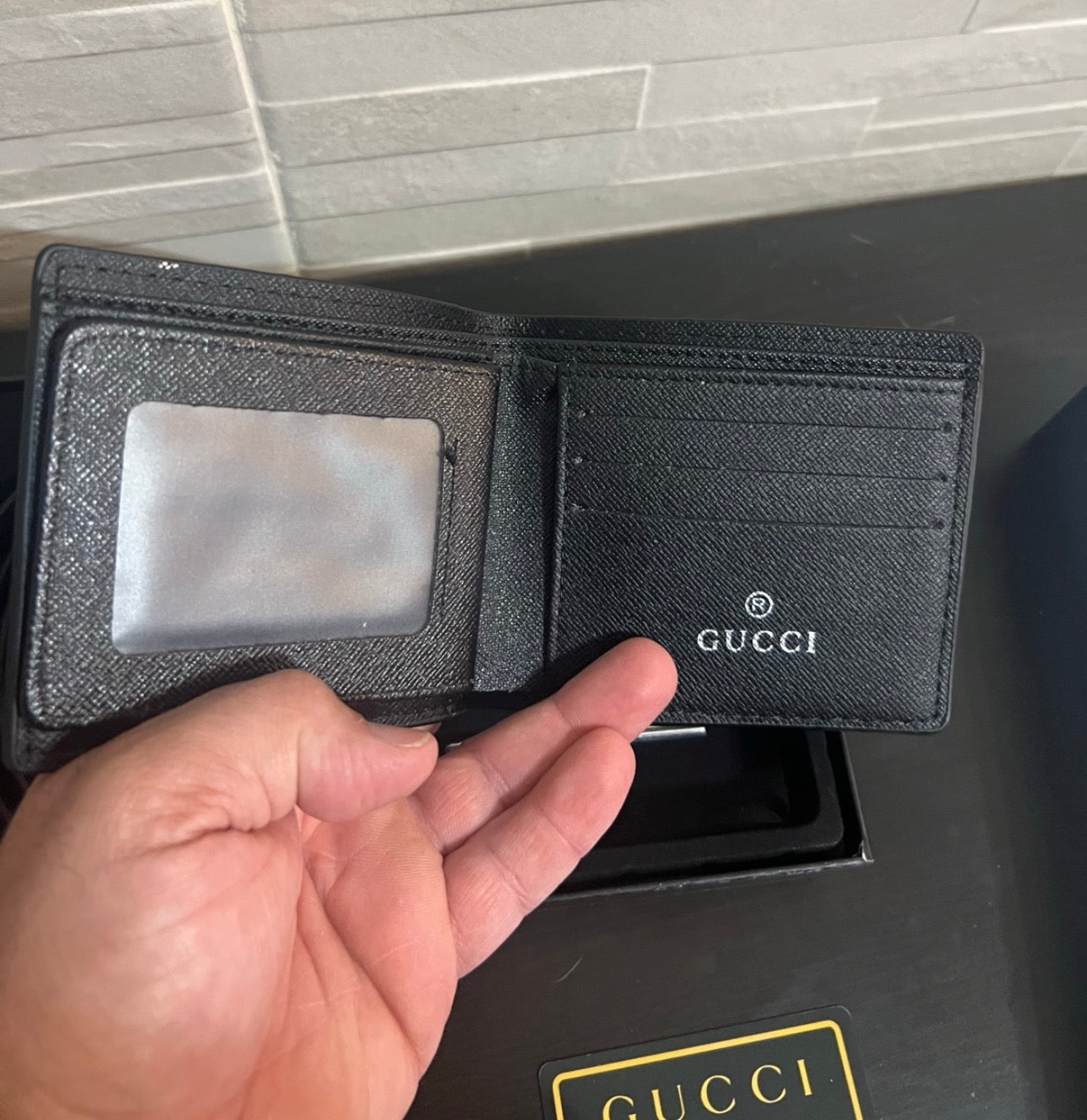 Gucci Herren Gürtel & Geldbeutel Set GUCCI HERREN GÜRTEL & GELDBEUTEL SET