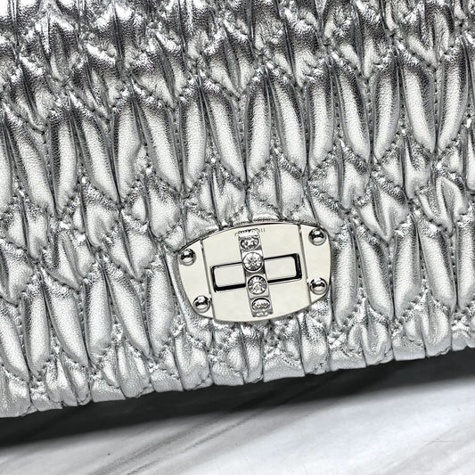 (Premium Quality) Miu Miu Wander Matelassé Nappa Leather