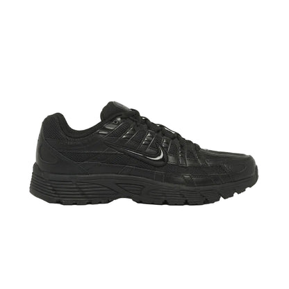 NIKE P6000