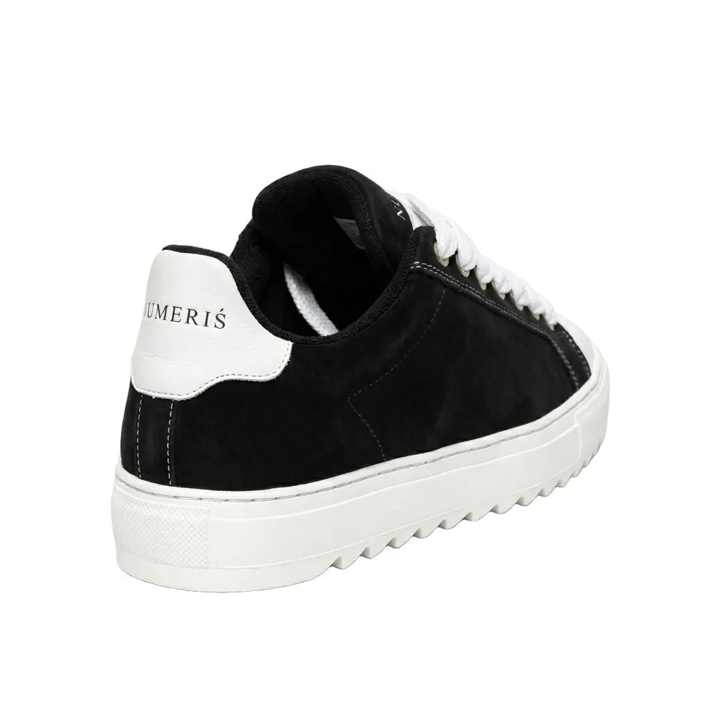NUMERIŚ SCHUHE