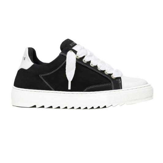 NUMERIŚ SCHUHE